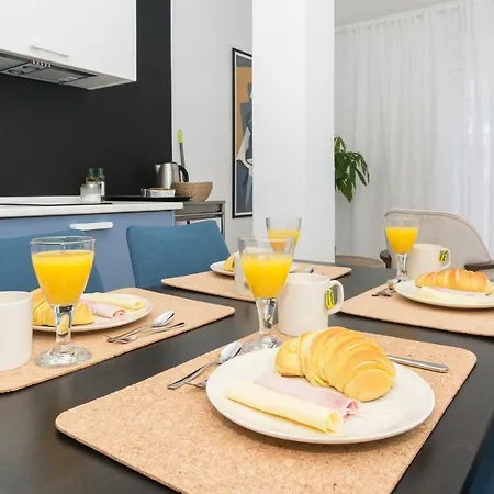 Orangetreehouses Apartment *
